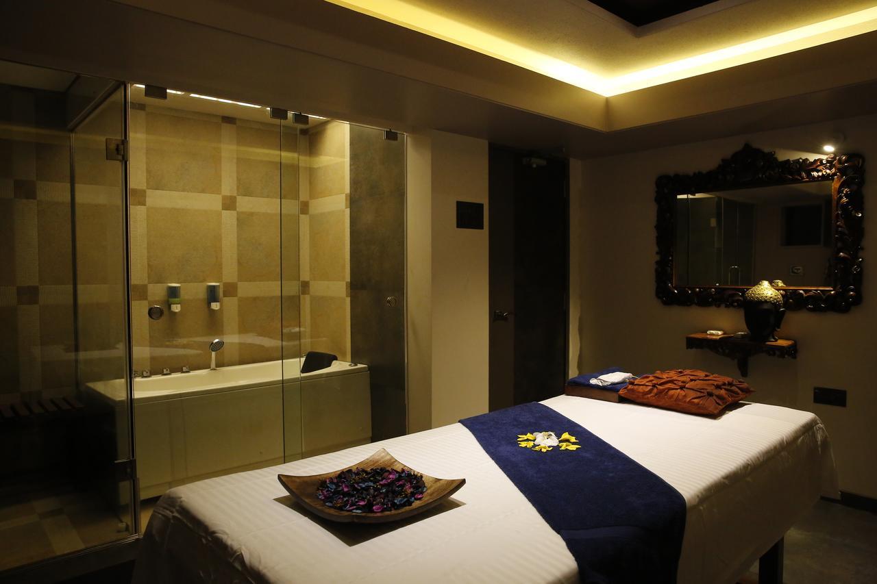 Abhishek Beach Resort And Spa Ganpatipule Kültér fotó